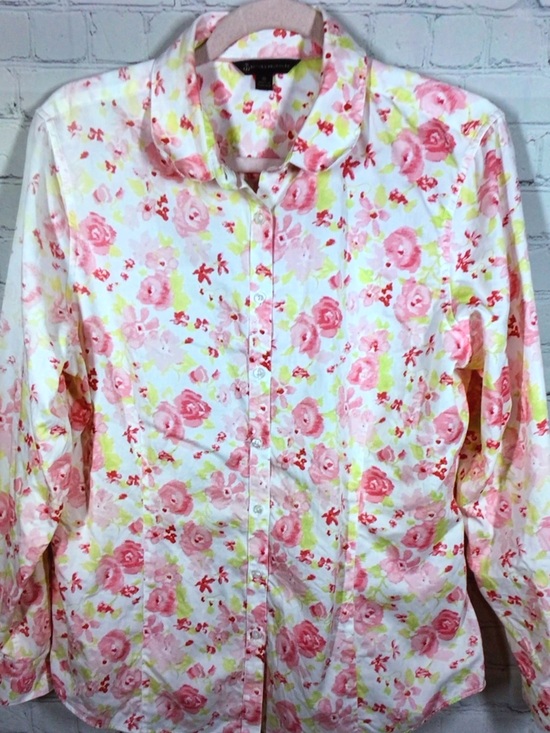Brooks Brothers Tops - Brooks Brothers White Pink Floral Button-Up Blouse